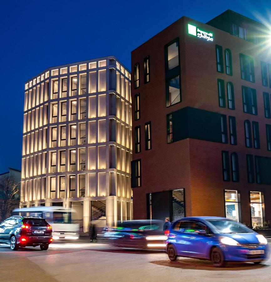 Holiday Inn Express Tbilisi Avlabari By Ihg Luaran gambar
