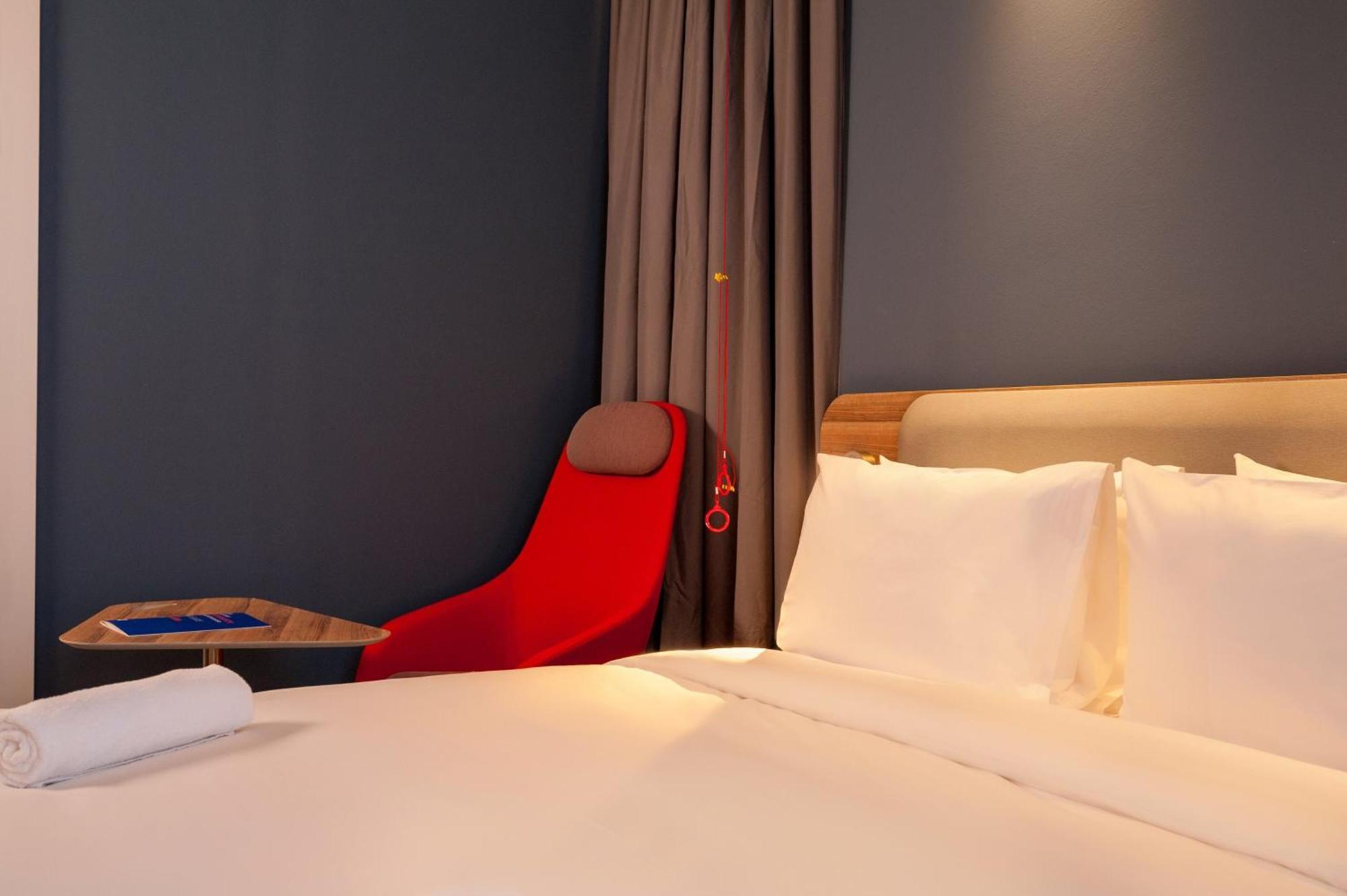 Holiday Inn Express Tbilisi Avlabari By Ihg Luaran gambar
