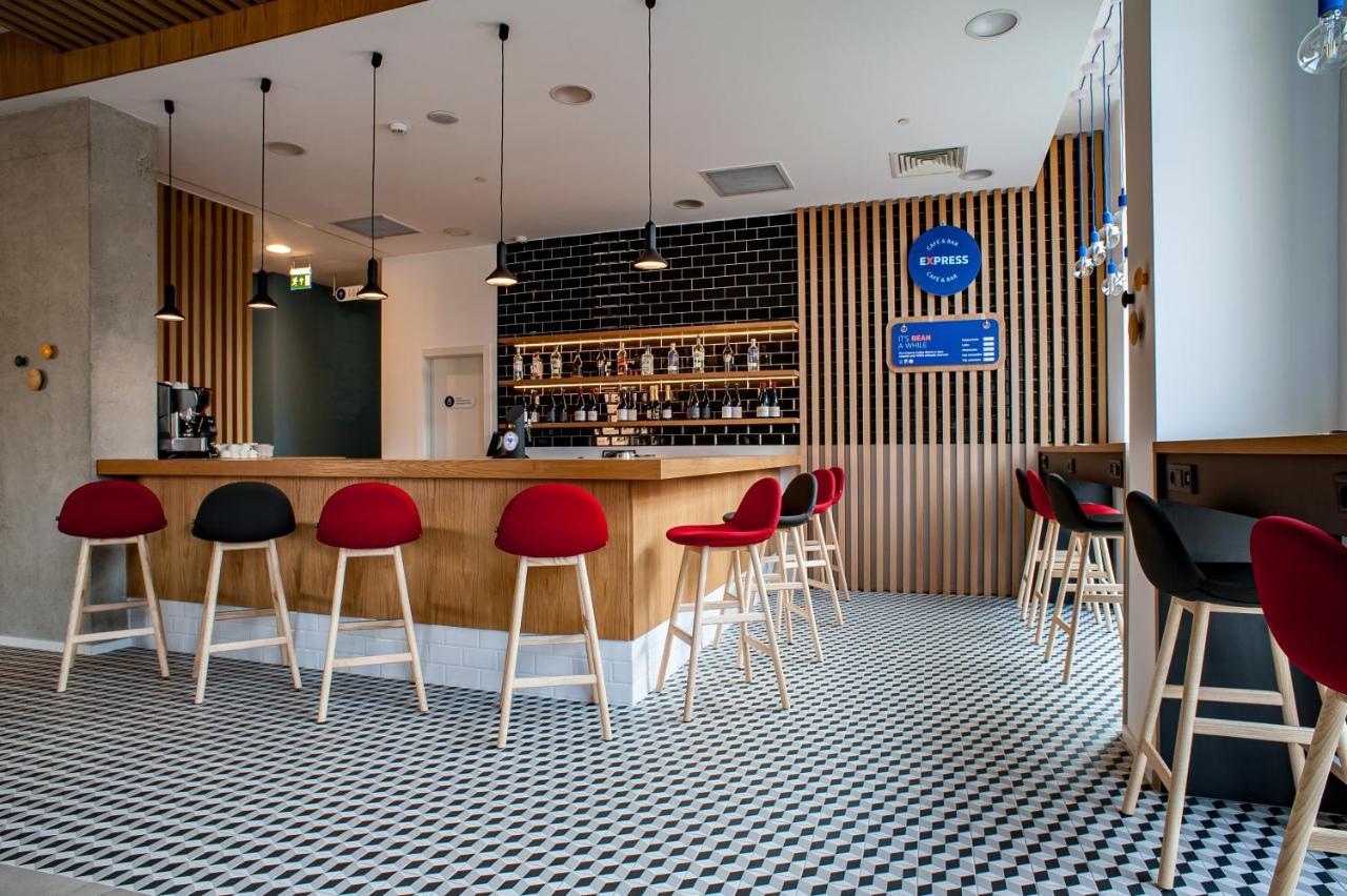 Holiday Inn Express Tbilisi Avlabari By Ihg Luaran gambar